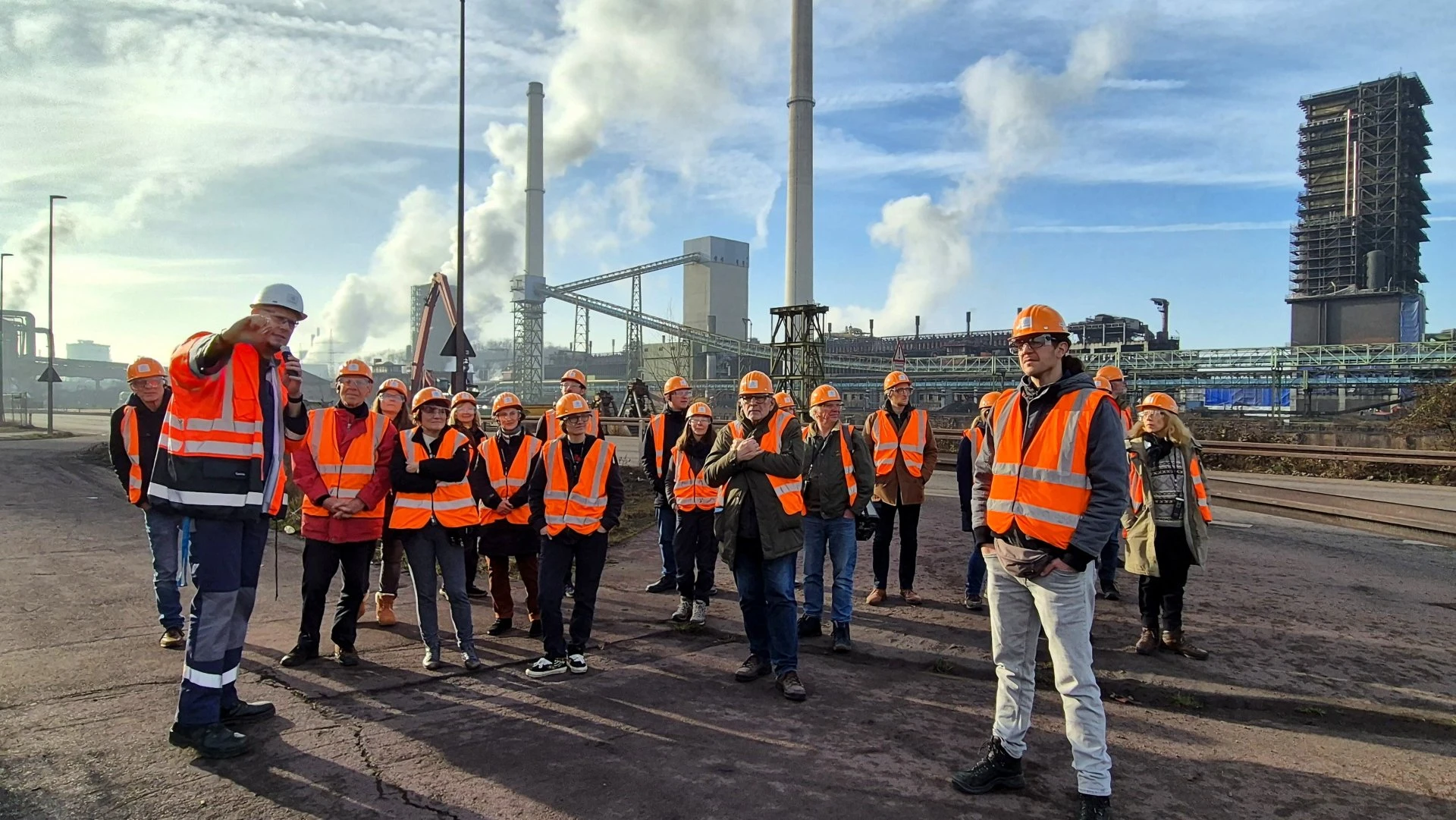 Wo Stahl glüht und Journalisten staunen