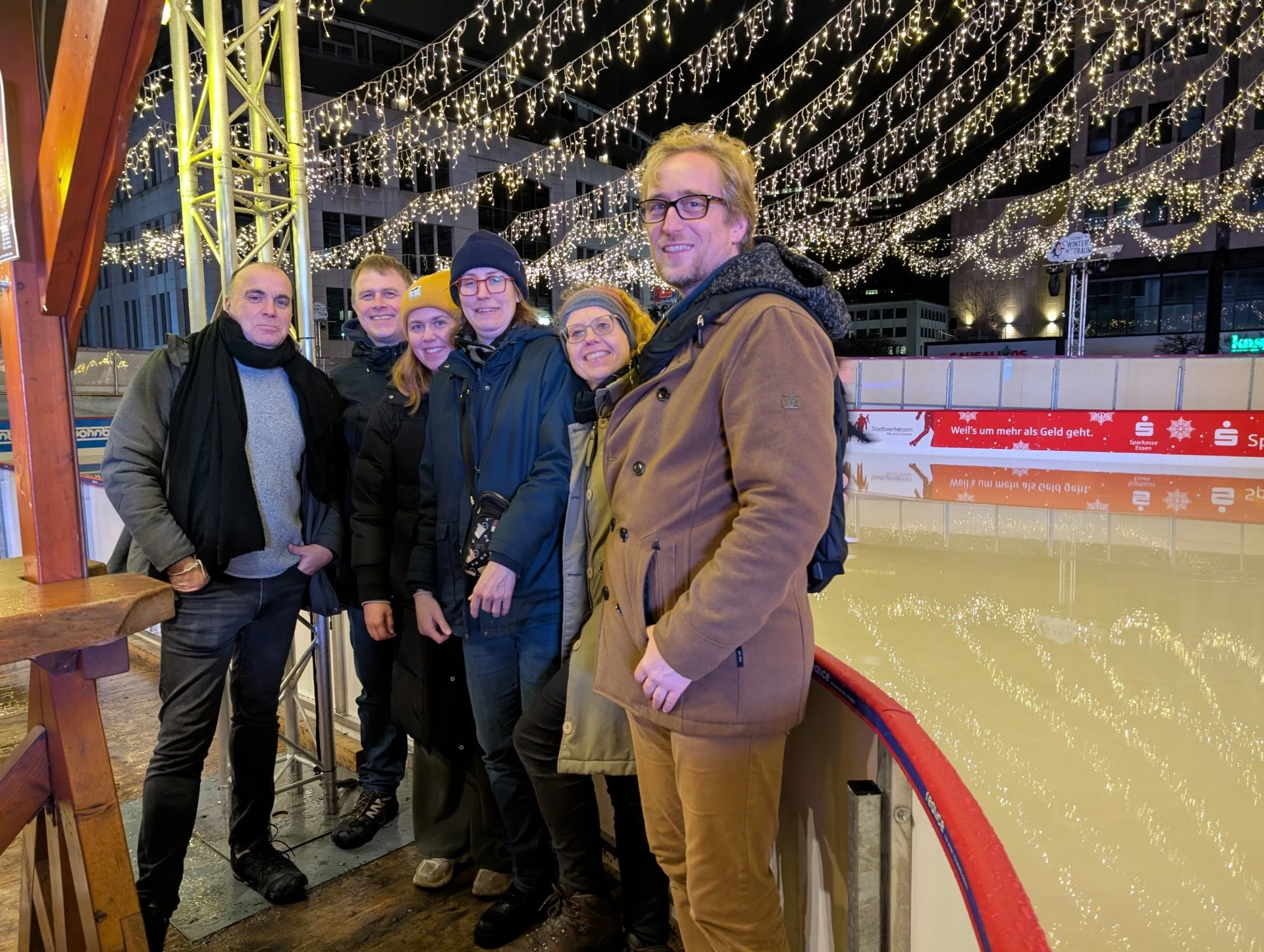 Mitglieder des DJV EMO aufs Glatteis geführt